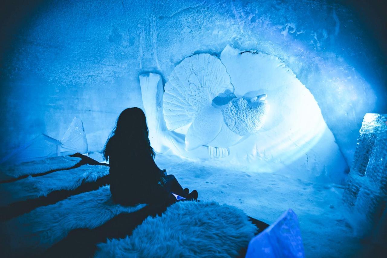 Snowhotel